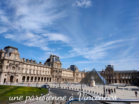 pyramide du louvre
